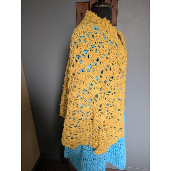 Vintage Yellow Crochet Knit Shawl Wrap - Picture 13 of 16